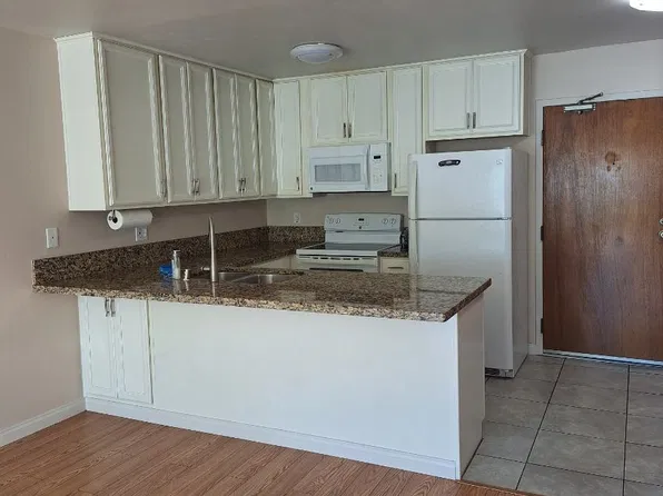 8034 Linda Vista Rd APT 1K, San Diego, CA 92111