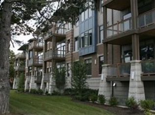 3475 Mayfield Rd #301, Cleveland Heights, OH 44118