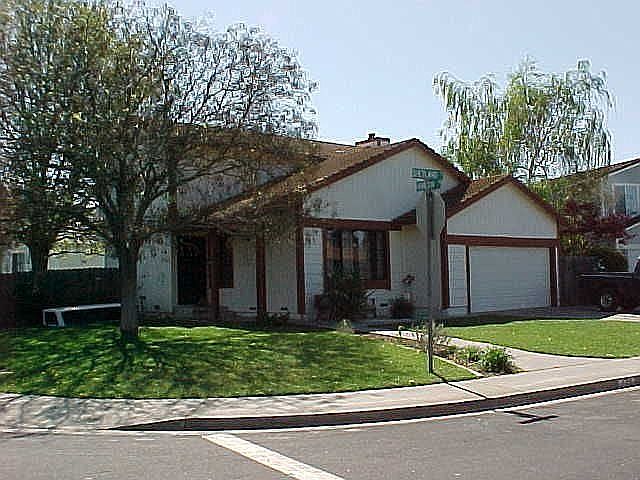 Large Cul-De Sac location