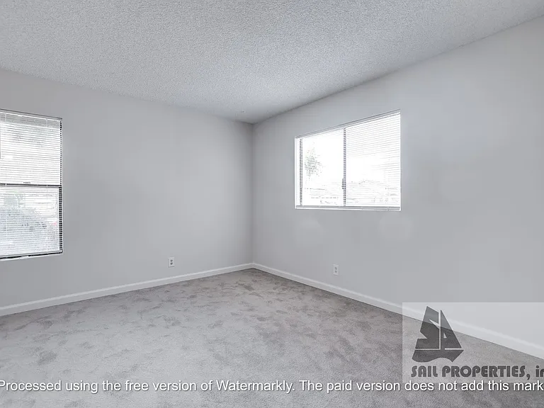 15841 Maidstone St — Photo 14