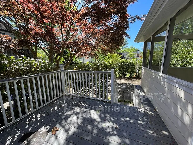 1207 Oglethorpe Ave — Photo 24
