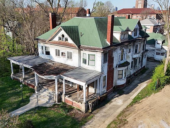 48th image of 720 Woodruff Place West Dr
