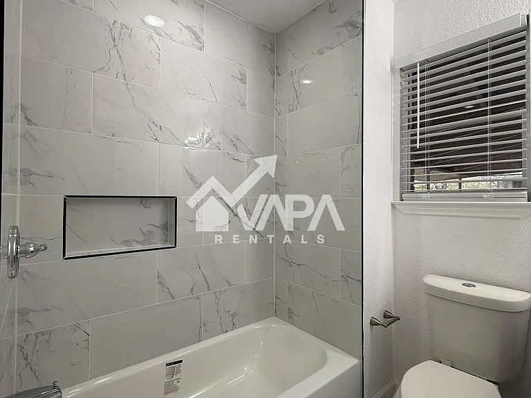 4938 Bernadine Dr — Photo 12