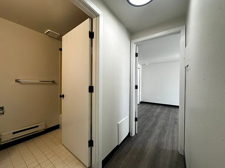1785 Edison St — Photo 10
