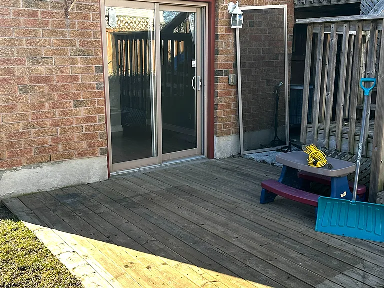 13 Rundle Cres #MAIN — Photo 12