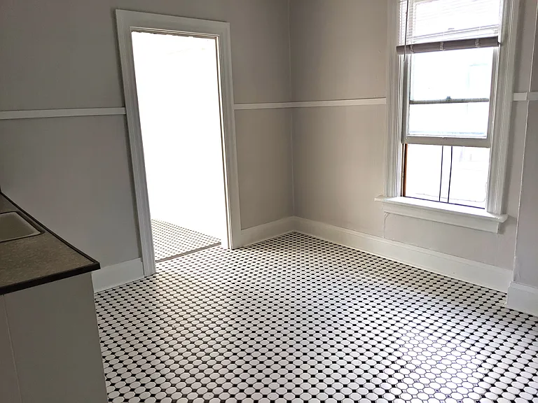 418 E 1st Ave #418 — Photo 12