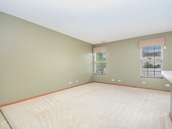 5th image of 1719 Parkside Dr