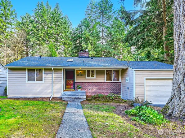 18528 29th Avenue NE, Lake Forest Park, WA 98155