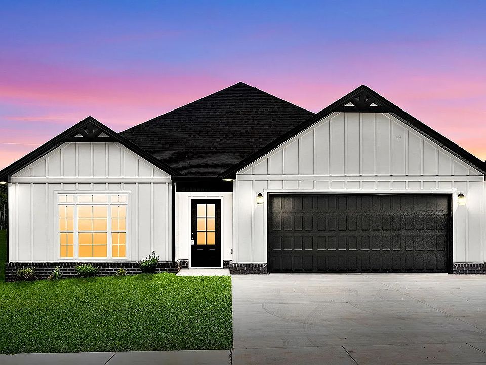 1st image of 374 Frontier Dr