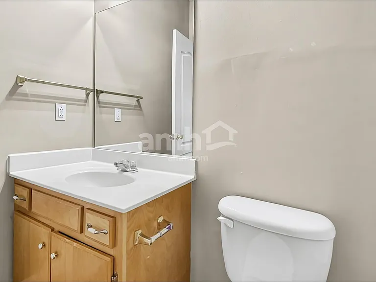 2738 Pepperdine Dr — Photo 10