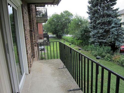 2nd image of 10424 S Mayfield Ave