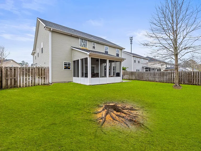 100 Richmond Walk Dr — Photo 34