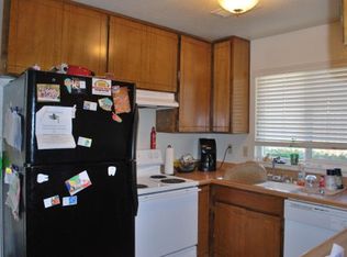 135 E Kavanagh #2, Tracy, CA