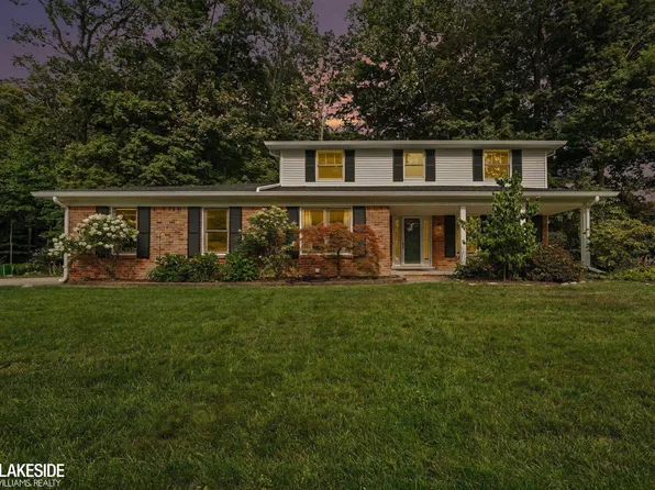 47934 Liberty Dr, Utica, MI 48315