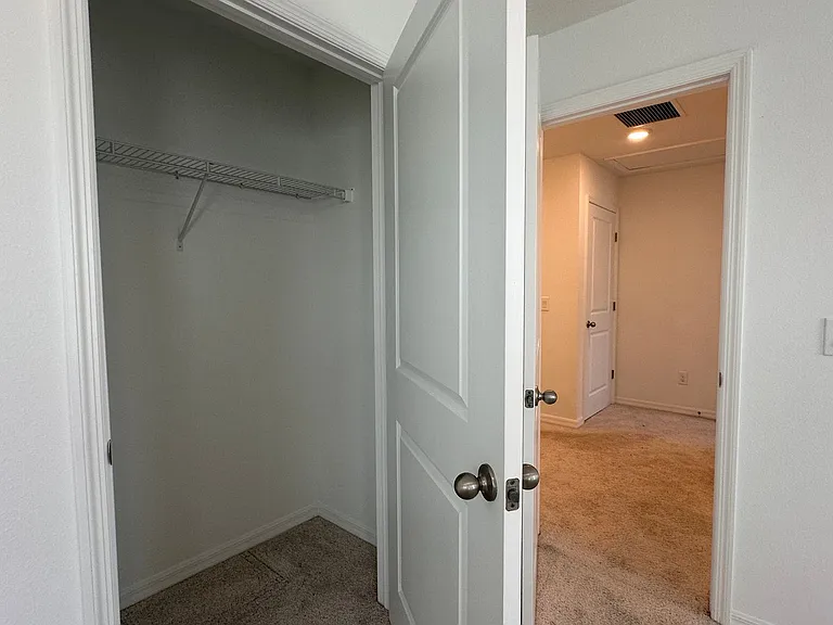 8454 Sperry St — Photo 40