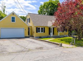 8 Whittemore Rd, North Grosvenordale, CT 06255