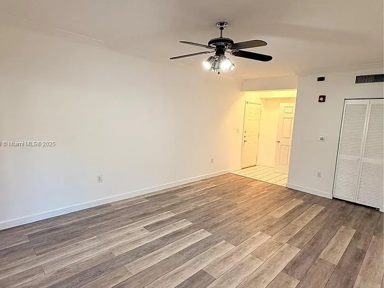 11601 SW 2nd St — Photo 4