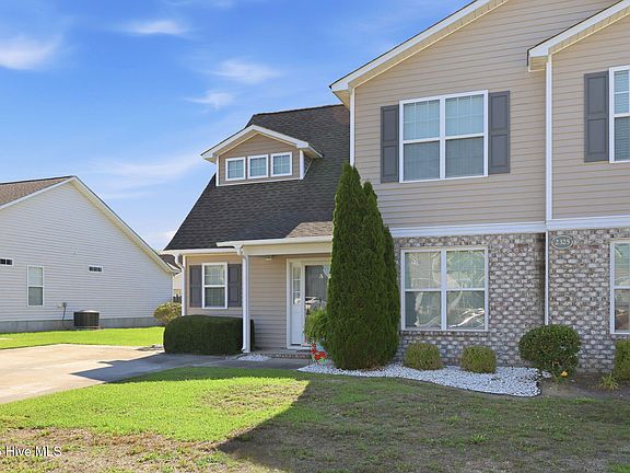 5th image of 2325 Sadler Drive #A