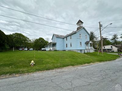 13 school Street, Hoosick Falls, NY, 12090