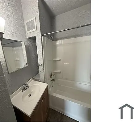 805 Douglas Ave #1 — Photo 6