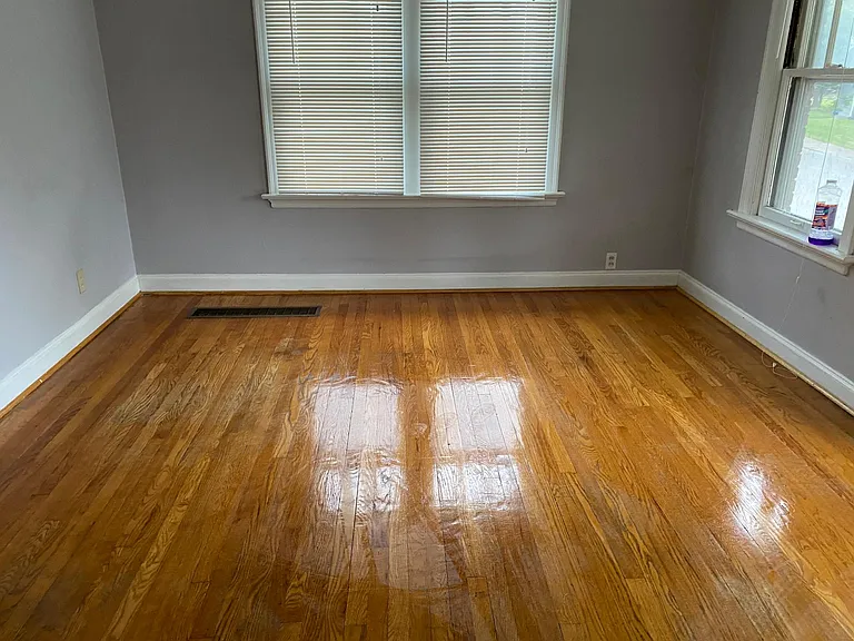 8903 Powell Ave — Photo 27