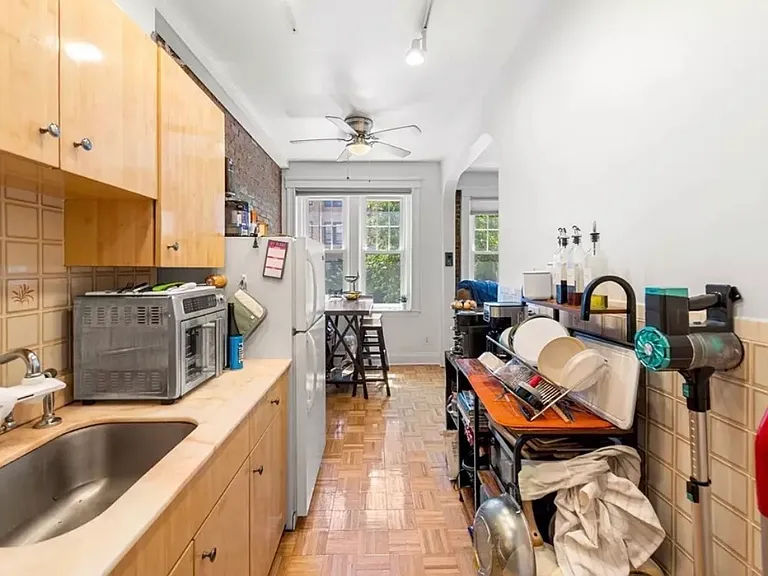 3 Crawford St #1 — Photo 7
