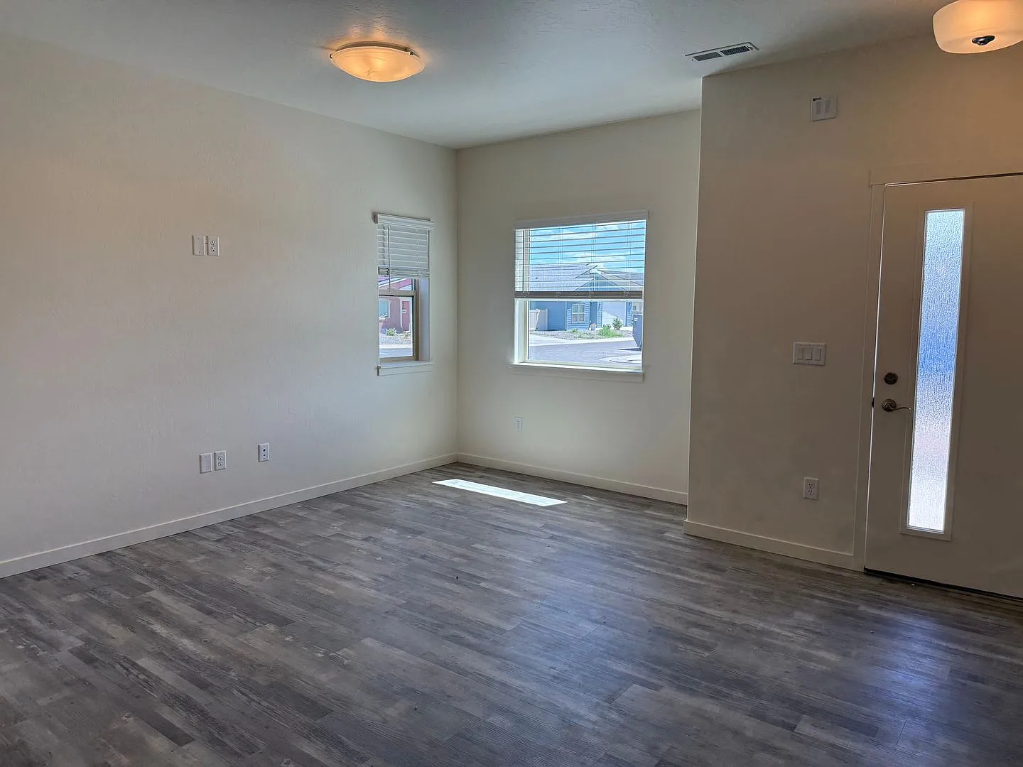 Available Now. New 3 bed, 2 bath home — Photo 3