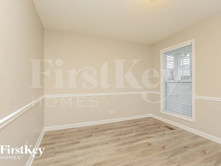 914 Hedge Apple Dr — Photo 12