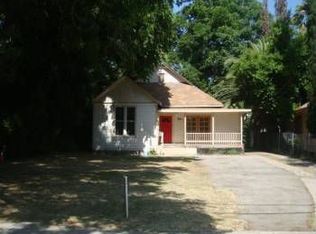 564 N Summit Ave, Pasadena, CA 91103