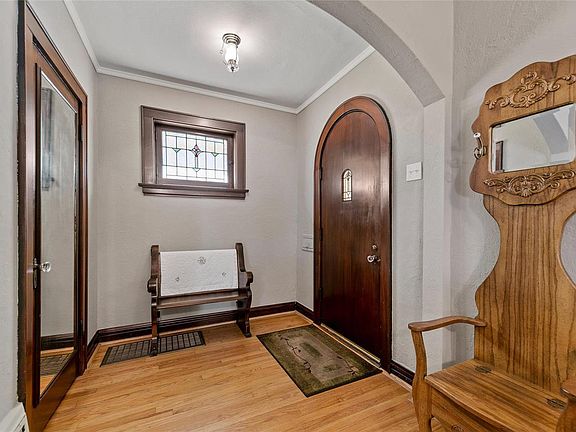 4th image of 6130 Arendes Dr