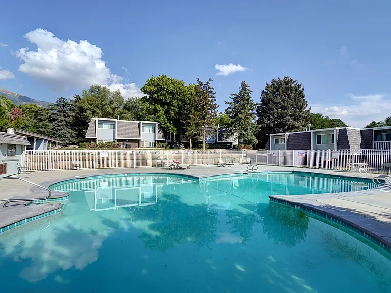 Christopher Village Apartments — Photo 1