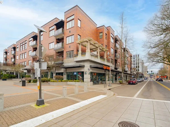 300 W 8th St Unit 306, Vancouver, WA 98660