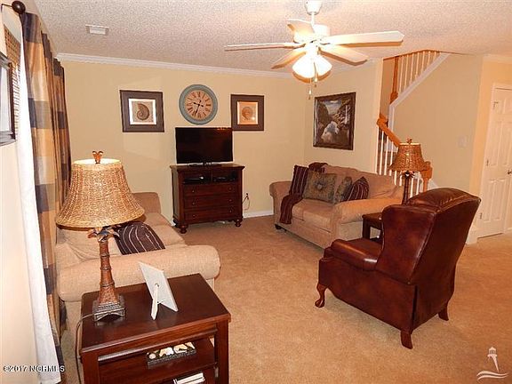 2nd image of 3008 Cedar Creek Lane SW