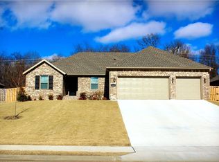 1650 Amber Way, Centerton, AR 72719