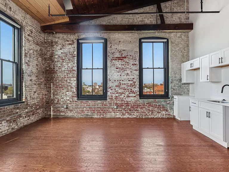 Hancock Lofts — Photo 65