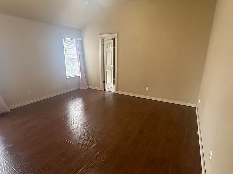720 Night Hawk Dr — Photo 36