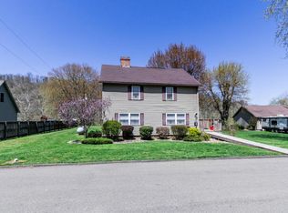 235 River St, Adah, PA 15410