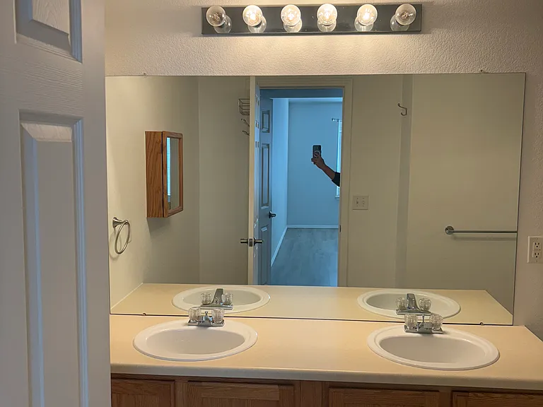 3002 W Elizabeth St #2H — Photo 14