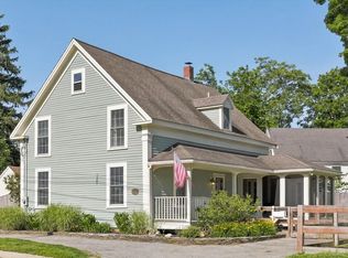 35 Elm Park, Groveland, MA 01834