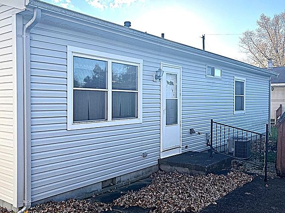 2nd image of 1410 McClure St