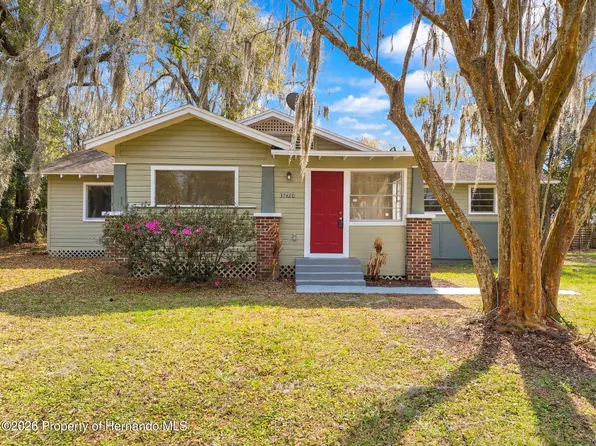 37420 Magnolia Ave, Dade City, FL 33523