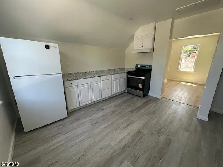 70 Chestnut St #2 — Photo 3