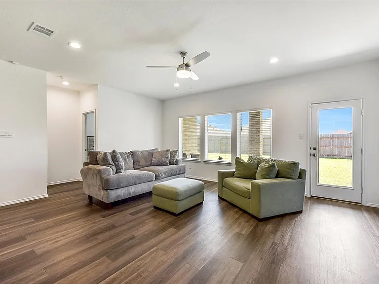 4985 Blue Beetle Ridge Dr — Photo 13