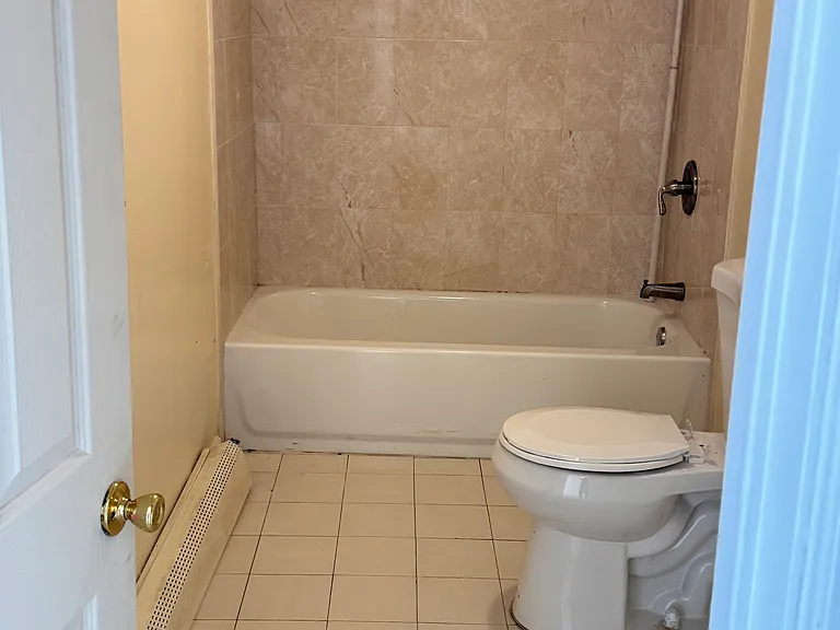 94 Sycamore Rd — Photo 5