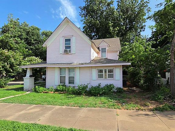 3rd image of 402 E Warner Ave