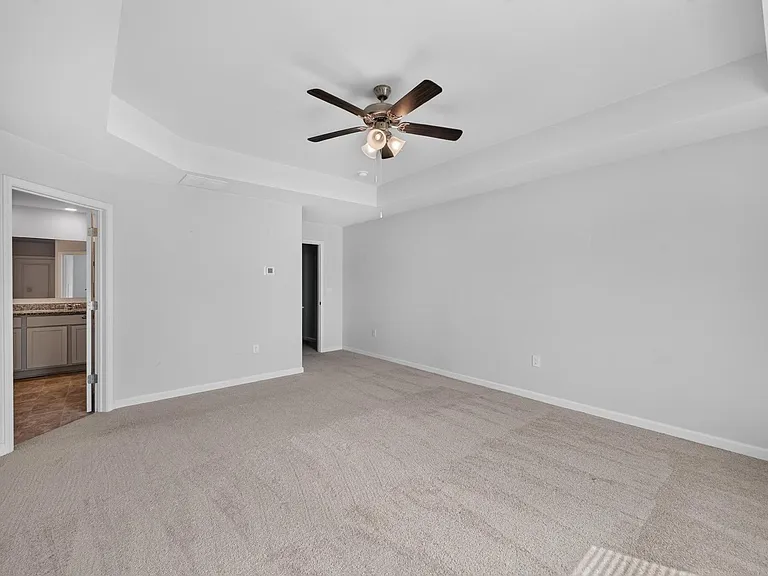 5413 Thrasher Ln — Photo 7