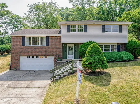 513 Saint George Dr, North Versailles, PA 15137