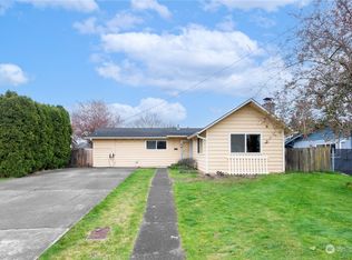 3724 NE 9th St, Renton, WA 98056