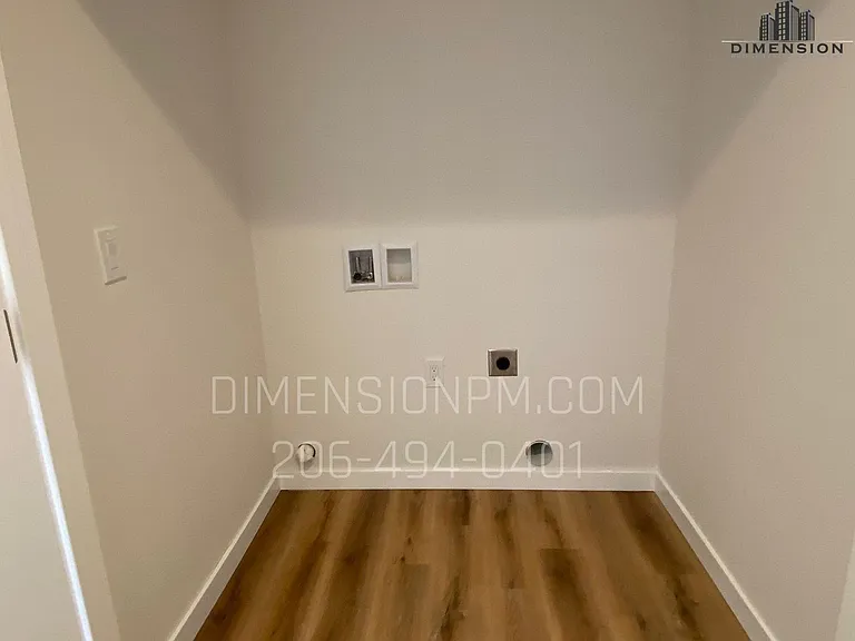 2025 M St NE — Photo 33