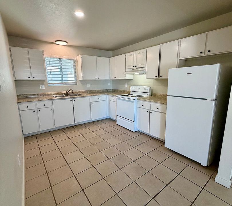 1st image of 140 Masonic Ave APT 1